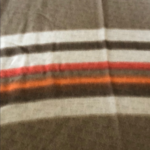 Large scarf / sarong. - Picture 2 of 2